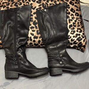 Black Leather Knee-High Boots